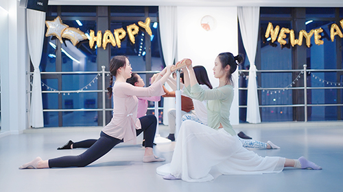 体育舞蹈基础训练班课程图