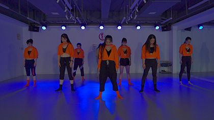 体育舞蹈组合示范《街头表现力训练》