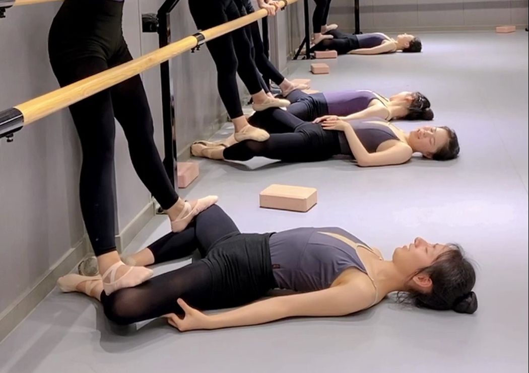 舞蹈主持词开场白模板(图1)