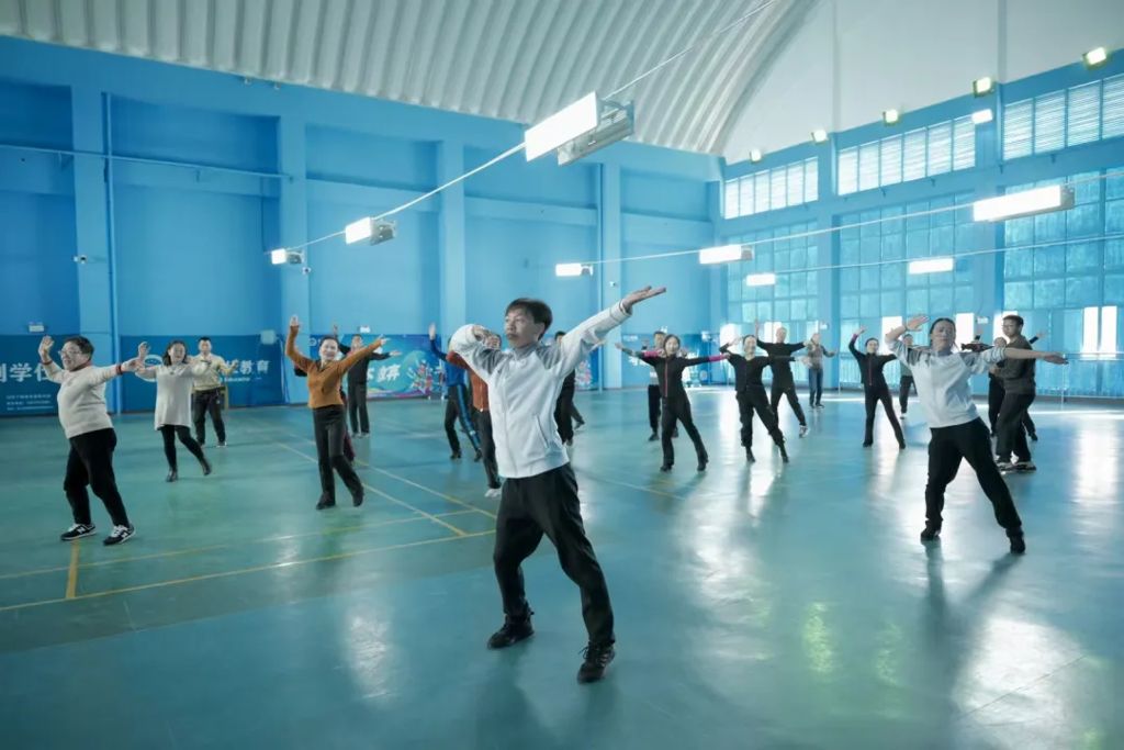 烟台南山学院学子在山东省体育舞蹈赛中斩获佳绩(图1)