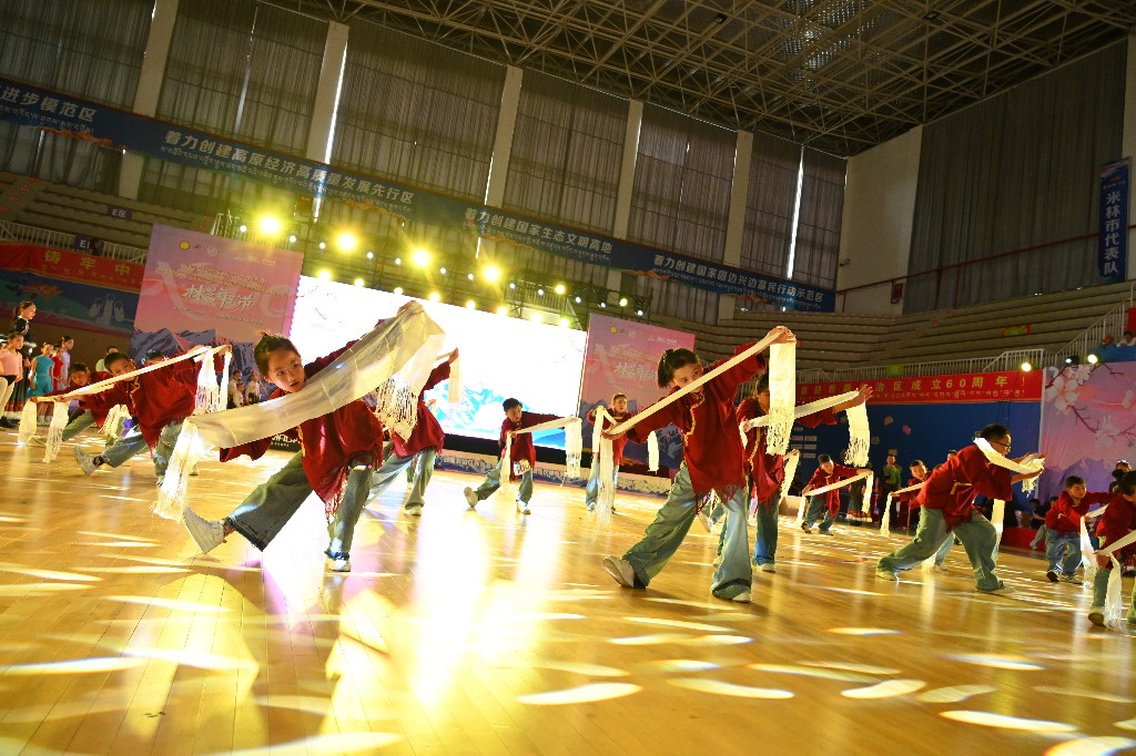 今年成都将举办近90项高能级赛事超150场大型演唱会(图1)