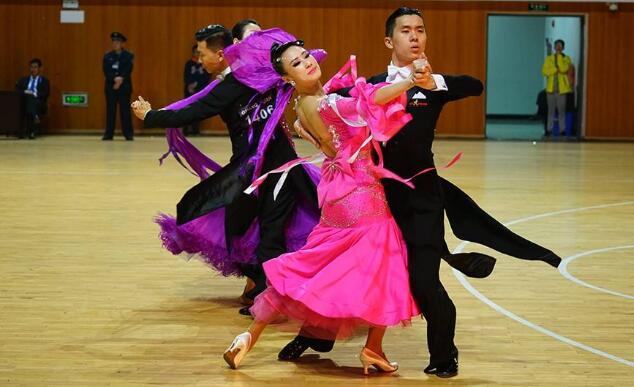 武都这里超热闹！带你去现场→(图1)