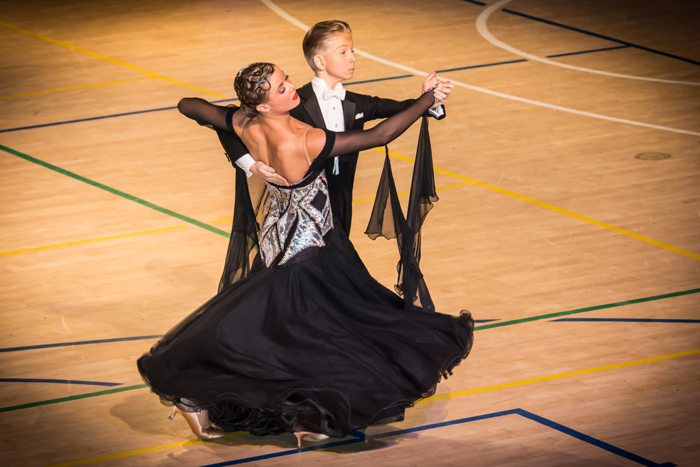 西秀区:舞动健康新风尚 共绘全民健身新画卷(图1)